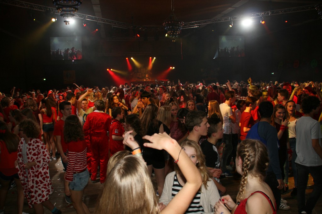 ../Images/Knalrooie Stuiterbal Disco - Stephan Bekooij 011.jpg